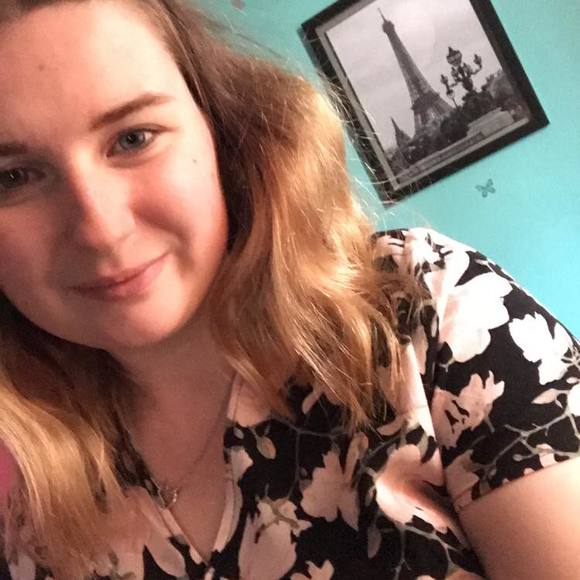 Meet your Posher, Tamara - Picture 1 of 1